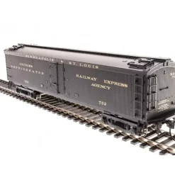 Broadway Limited 1831 HO Minneapolis & St. Louis 53'6" Wood Express Reefer #762 - Your Source for Gaming Essentials