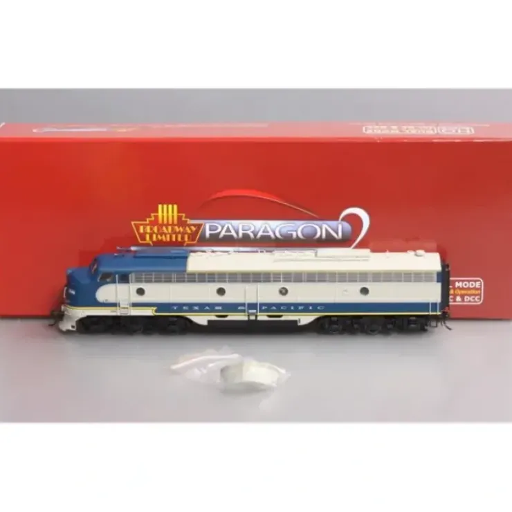 Broadway Limited 2754 HO T&P EMD E8A Diesel Locomotive Paragon2 Sound/DCC #2016 - Your Source for Gaming Essentials