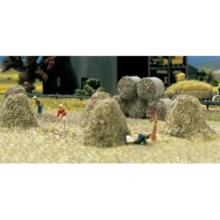 Busch 1212 HO Hay & Straw Bale Kit - Your Source for Gaming Essentials