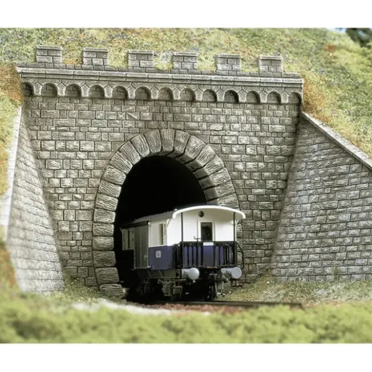 Busch 7022 HO Tunnel Portal Plastic Kit - Your Source for Gaming Essentials