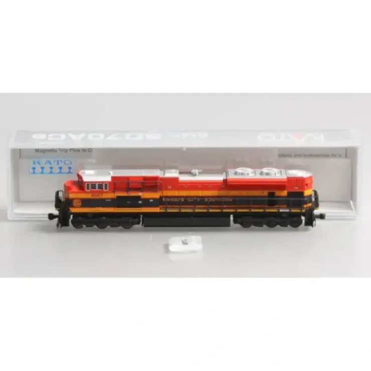 Kato 176-8432 N Kansas City Southern SD70ACe Diesel Locomotive #4057 - Your Source for Gaming Essentials