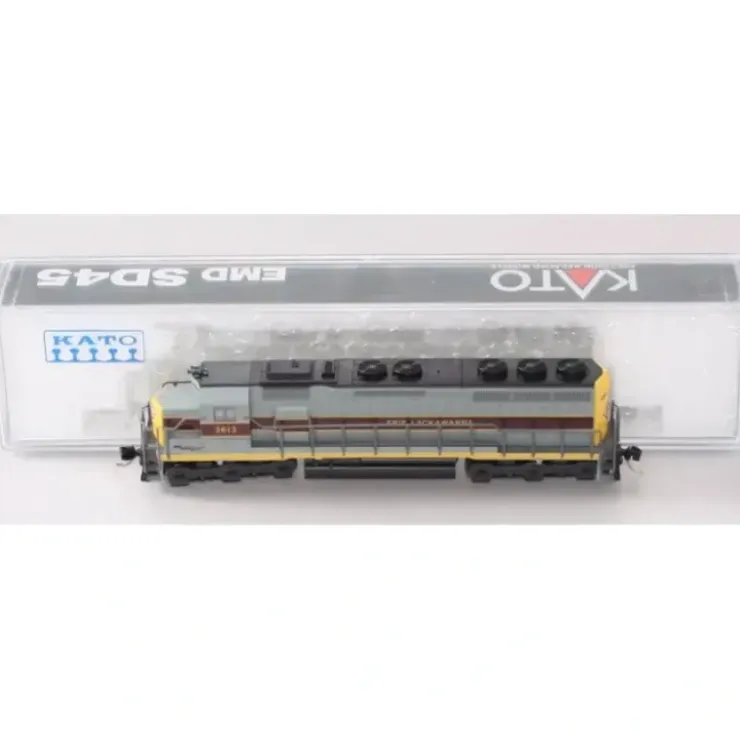 Kato 176-3110 N Scale Erie Lackawanna SD-45 Diesel Locomotive #3613 LN/Box - Your Source for Gaming Essentials