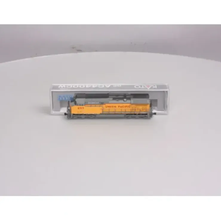 Kato 176-7037-1 N Union Pacific GE AC4400CW Diesel Locomotive #6717 with DCC LN/Box - Your Source for Gaming Essentials