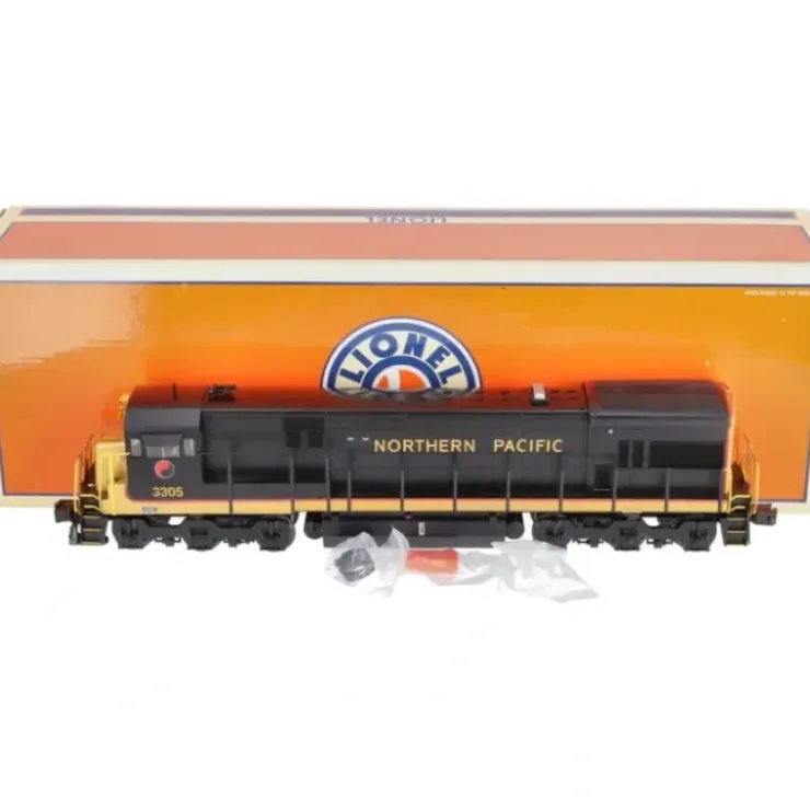 Lionel 6-38421 Northern Pacific U33C Diesel Locomotive #3305 - Your Source for Gaming Essentials