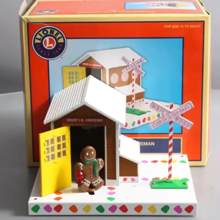 Lionel 6-36998 O Gingerbread Auto Gateman - Your Source for Gaming Essentials