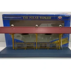 Lionel 6-37829 O Polar Express Station Platform - Your Source for Gaming Essentials