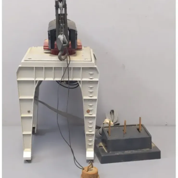 Lionel 250 Vintage O Bucyrus Erie Remote Control Gantry Crane - Your Source for Gaming Essentials