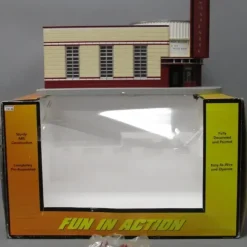 MTH 30-90490 Majestic Movie Theatre - Your Source for Gaming Essentials* Trains
