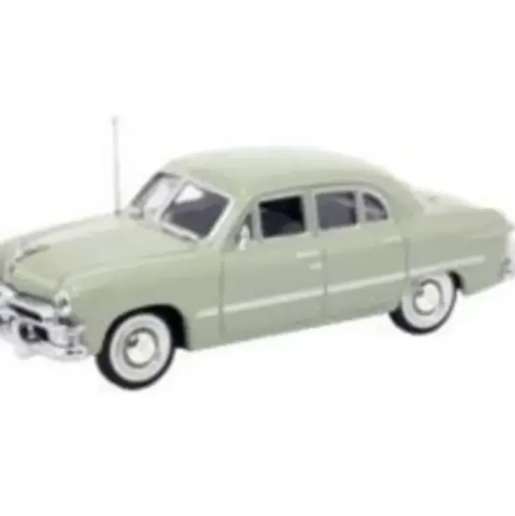 MTH 30-50093 O 1950 Ford 4-Door Sedan - Sea Mist Green - Your Source for Gaming Essentials* Trains