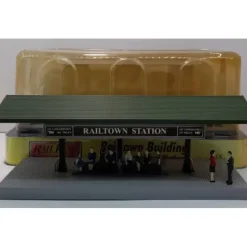 MTH 30-9163 RailTown Operating Station Platform - Your Source for Gaming Essentials* Trains