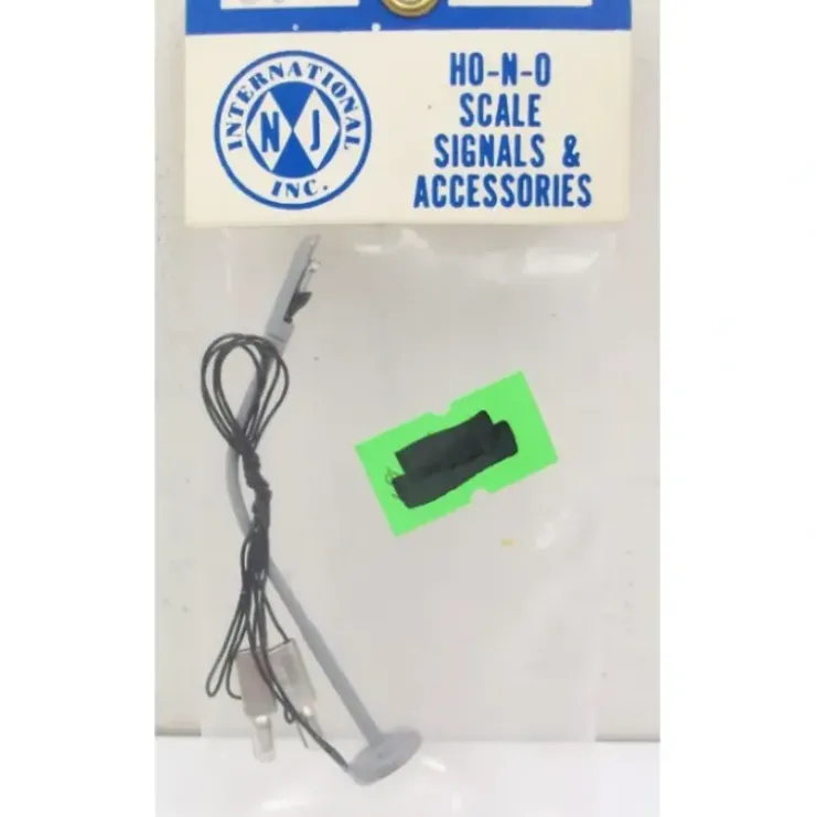 NJ International 5015 N Boulevard Lamp - Your Source for Gaming Essentials* Trains