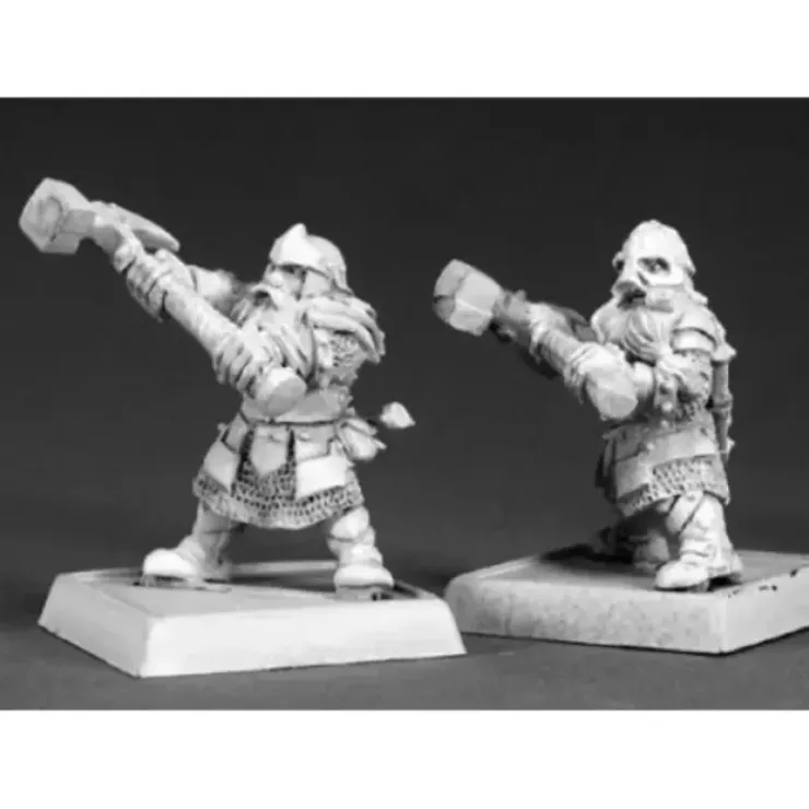 Tabletop Miniatures>Reaper Miniatures Dwarf Kneebreakers (9) #06196 Warlord Army Pack Unpainted Mini - Your Source for Gaming Essentials