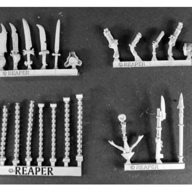 Tabletop Miniatures>Reaper Miniatures Razig Weapons Pack (15) #14472 Razig Unpainted RPG Mini Figure - Your Source for Gaming Essentials