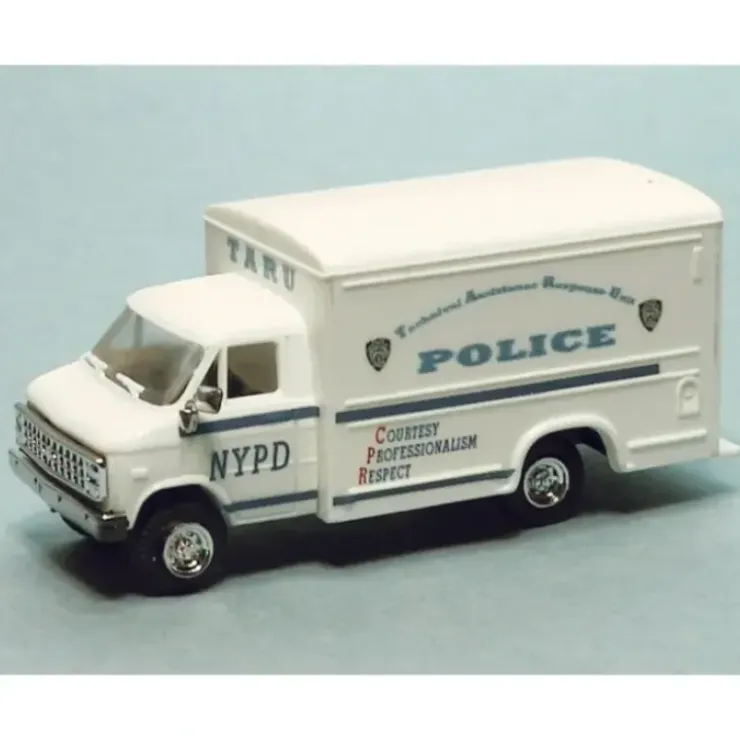 Trident Miniatures 90301 HO Chevrolet NYPD Technical Assistance Response Van - Your Source for Gaming Essentials* Trains