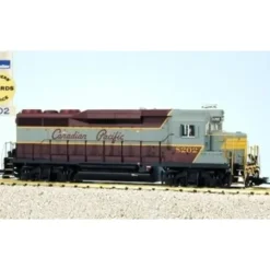 USA Trains 22462 G Canadian Pacific GP30 Powered Diesel Locomotive - Your Source for Gaming Essentials* Trains