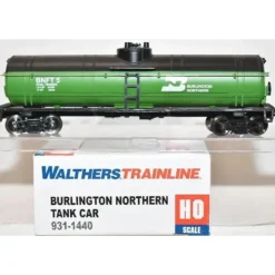Walthers 931-1440 HO Burlington Northern Tank Car #5 - Ready To Run - Your Source for Gaming Essentials* Trains