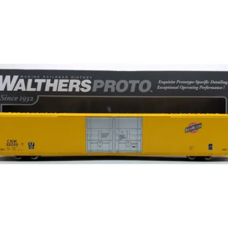Walthers 920-102102 HO C&NW 86' P-S Dbl. Door Hi-Cube Boxcar #92069 - Your Source for Gaming Essentials* Trains