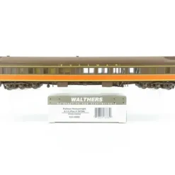 Walthers 932-10066 HO Illinois Central Pullman Heavyweight 8-1-2 Passenger Car LN/Box - Your Source for Gaming Essentials* Trains