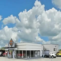 Walthers 933-4025 HO International Truck Dealership Building Kit - Your Source for Gaming Essentials* Trains