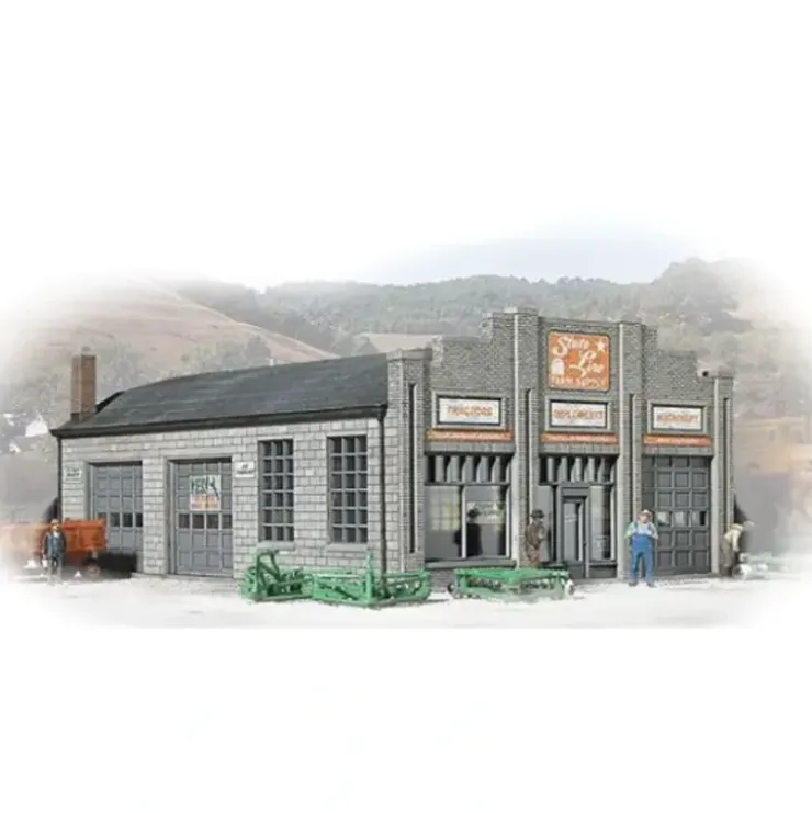Walthers 933-3808 N State Line Farm Supply Building Kit - Your Source for Gaming Essentials* Trains